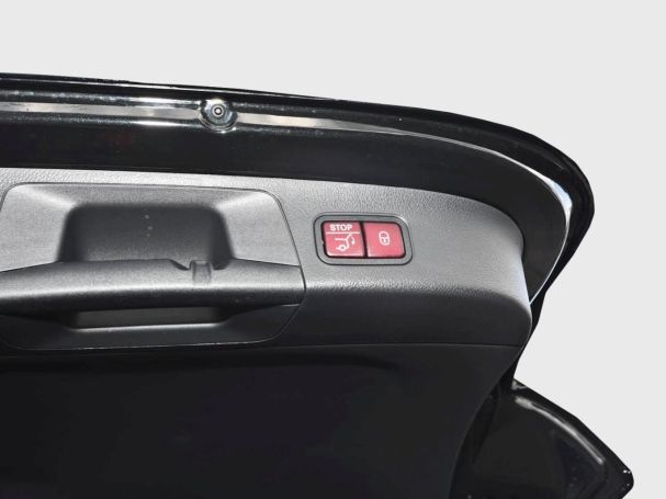 Mercedes-Benz GLA 200 d AMG Night Distronic Easy-Pack AHK 360°