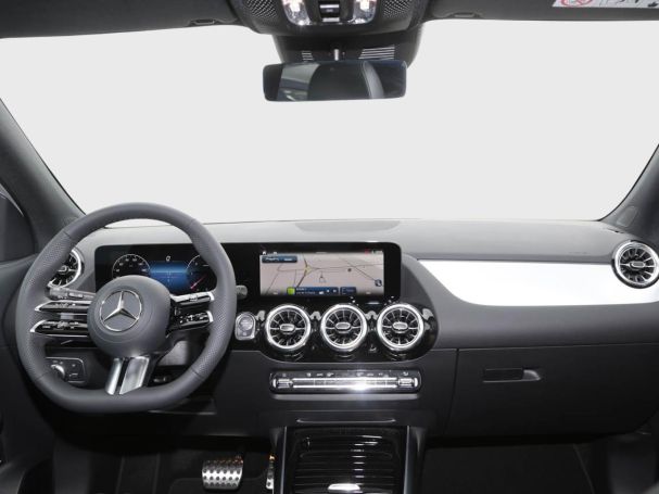 Mercedes-Benz GLA 200 d AMG Night MBUX Navi-Prem Panorama AHK Mercedes-Benz GLA 200 d AMG Night MBUX Navi-Prem Panorama AHK