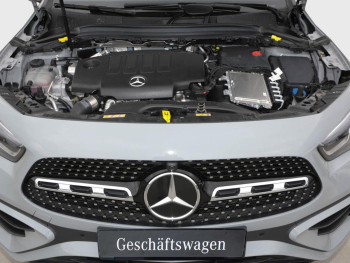 Mercedes-Benz GLA 200 d AMG Night  MBUX Navi-Prem Panorama AHK