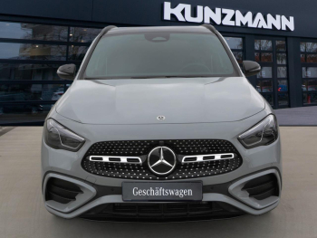 Mercedes-Benz GLA 200 d AMG Night  MBUX Navi-Prem Panorama AHK