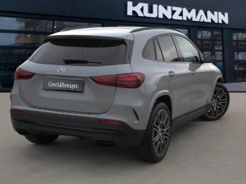 Mercedes-Benz GLA 200 d AMG Night  MBUX Navi-Prem Panorama AHK