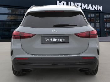 Mercedes-Benz GLA 200 d AMG Night  MBUX Navi-Prem Panorama AHK