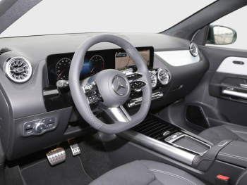 Mercedes-Benz GLA 200 d AMG Night  MBUX Navi-Prem Panorama AHK