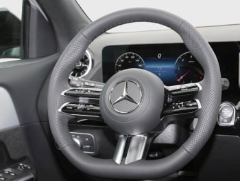 Mercedes-Benz GLA 200 d AMG Night  MBUX Navi-Prem Panorama AHK