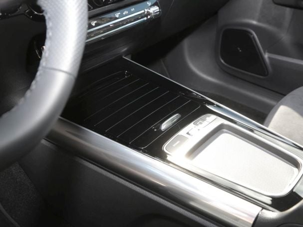 Mercedes-Benz GLA 200 d AMG Night MBUXNavi-Prem. EasyPack AHK