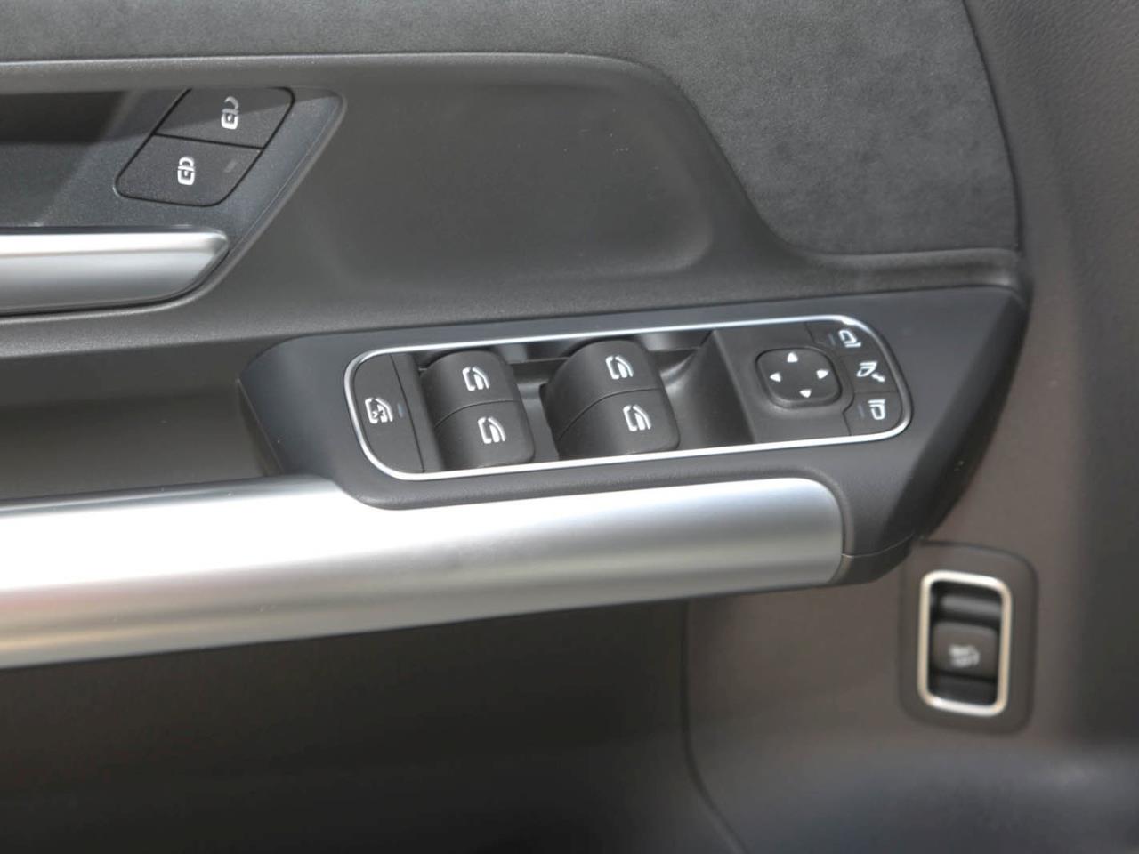 Mercedes-Benz GLA 200 d AMG Night MBUXNavi-Prem. EasyPack AHK