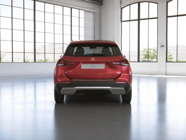 Mercedes-Benz GLA 200 d Style Memory Kamera SpurHalte EasyP