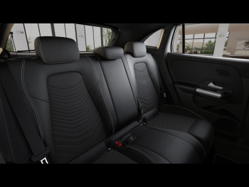 Mercedes-Benz GLA 200 d Progressive Night Distronic Panorama