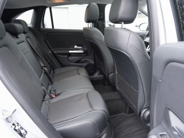 Mercedes-Benz GLA 200 Progressive Night Panorama Distronic 360°