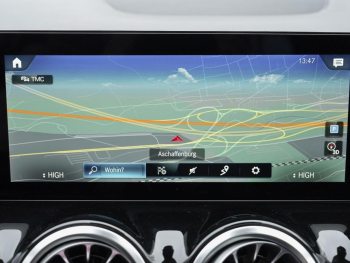 Mercedes-Benz GLA 200 Progressive Night Panorama Distronic 360°