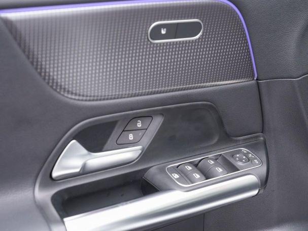 Mercedes-Benz GLA 200 Progressive Night Panorama Distronic 360°