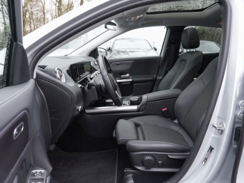 Mercedes-Benz GLA 200 Progressive Night Panorama Distronic 360°