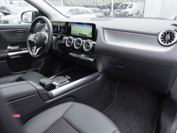 Mercedes-Benz GLA 200 Progressive Night Panorama Distronic 360°