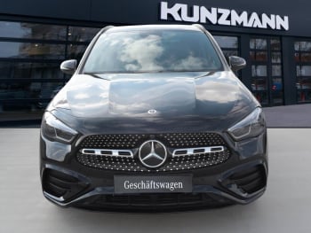 Mercedes-Benz GLA 200 AMG Night MBUX AHK Park-Paket Easy-Pack