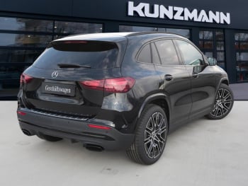 Mercedes-Benz GLA 200 AMG Night MBUX AHK Park-Paket Easy-Pack