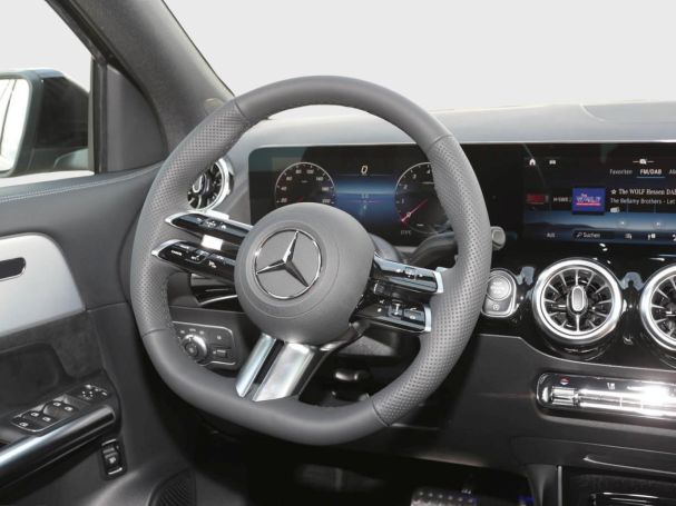 Mercedes-Benz GLA 200 AMG Night MBUX AHK Park-Paket Easy-Pack Mercedes-Benz GLA 200 AMG Night MBUX AHK Park-Paket Easy-Pack