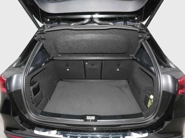 Mercedes-Benz GLA 200 AMG MBUX Navi Prem. AHK 360° Kamera LED Mercedes-Benz GLA 200 AMG MBUX Navi Prem. AHK 360° Kamera LED