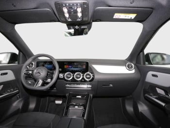 Mercedes-Benz GLA 200 AMG Night Navi Kamera Easy-Pack Totwinkel