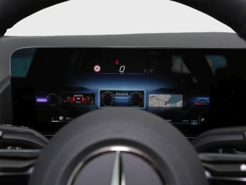 Mercedes-Benz GLA 200 AMG Night Navi Kamera Easy-Pack Totwinkel