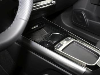 Mercedes-Benz GLA 200 AMG Night Navi Kamera Easy-Pack Totwinkel