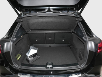 Mercedes-Benz GLA 200 AMG Night Navi Kamera Easy-Pack Totwinkel