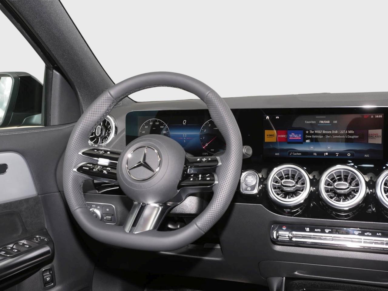 Mercedes-Benz GLA 200 AMG Night Navi Kamera Easy-Pack Totwinkel
