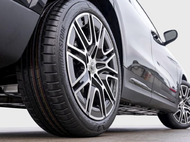 Mercedes-Benz GLA 200 AMG Night Navi AHK Kamera Lenkradheizung