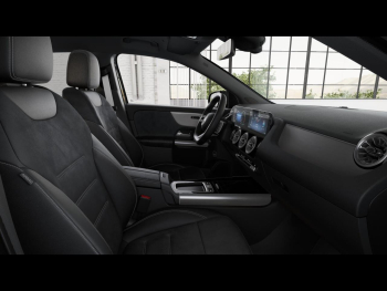 Mercedes-Benz GLA 200 AMG Night Navi AHK Kamera Lenkradheizung
