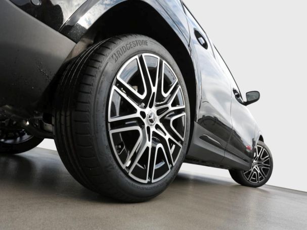 Mercedes-Benz GLA 200 AMG Night MBUX Navi AHK ParkP EasyPack