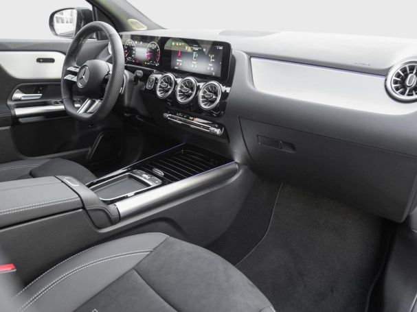 Mercedes-Benz GLA 200 AMG Night MBUX Navi EasyP AHK ParkPaket