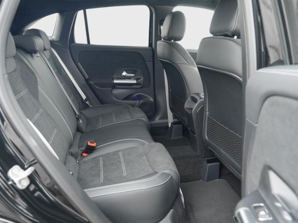 Mercedes-Benz GLA 200 AMG Night AHK 360° EasyPack SpurhalteP