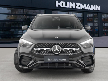 Mercedes-Benz GLA 200 AMG Night AHK 360° EasyPack SpurhalteP