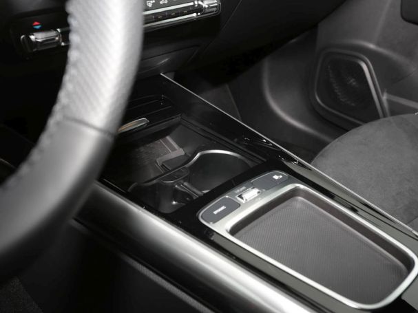 Mercedes-Benz GLA 200 AMG Night MBUX AHK EasyPack Park-Paket Mercedes-Benz GLA 200 AMG Night MBUX AHK EasyPack Park-Paket