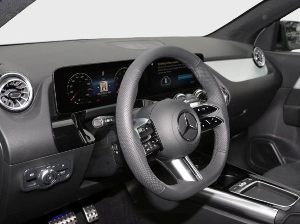 Mercedes-Benz GLA 200 AMG Night MBUX AHK EasyPack Park-Paket Mercedes-Benz GLA 200 AMG Night MBUX AHK EasyPack Park-Paket