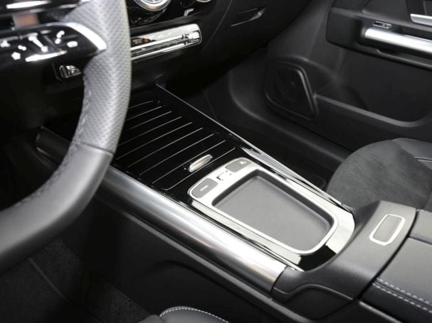 Mercedes-Benz GLA 200 AMG Night MBUXNavi-Prem. Kamera AHK