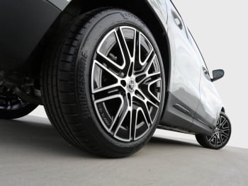 Mercedes-Benz GLA 200 AMG Night MBUXNavi-Prem. Kamera AHK