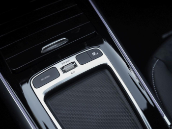 Mercedes-Benz GLA 200 AMG Night Navi-Premium AHK Kamera