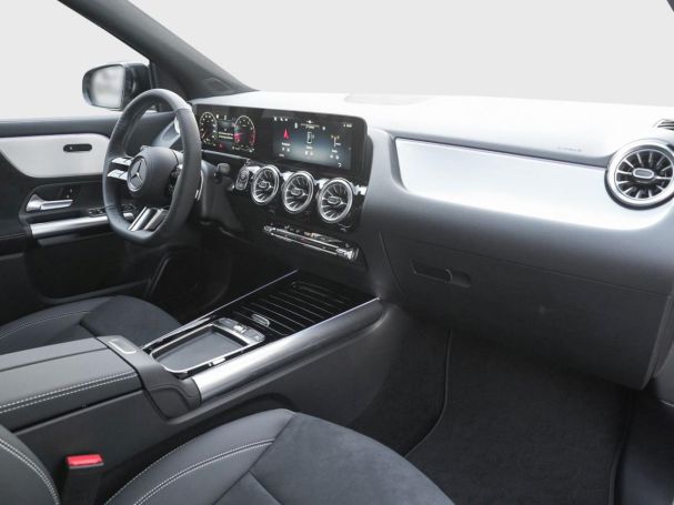 Mercedes-Benz GLA 200 AMG Night Navi-Premium AHK Kamera