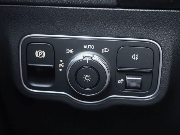 Mercedes-Benz GLA 200 AMG Night Navi-Premium AHK Kamera