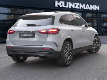 Mercedes-Benz GLA 200 AMG Night Navi-Premium AHK Kamera