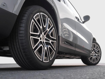 Mercedes-Benz GLA 200 AMG Night Navi-Premium AHK Kamera