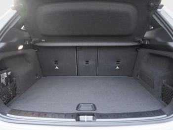 Mercedes-Benz GLA 200 AMG Night Navi-Premium AHK Kamera