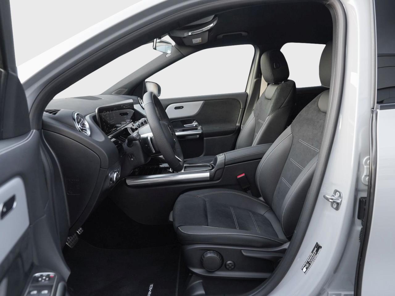 Mercedes-Benz GLA 200 AMG Night Navi-Premium AHK Kamera