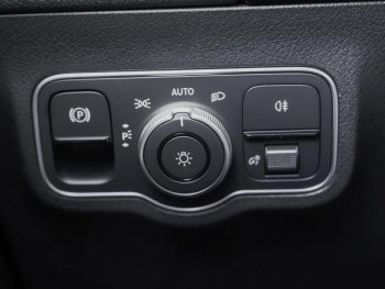 Mercedes-Benz GLA 200 AMG Night MBUXNavi-Prem. Kamera AHK