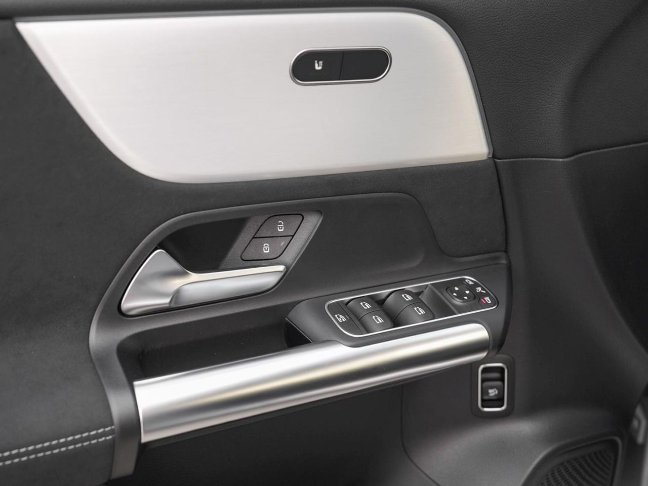 Mercedes-Benz GLA 200 AMG Night MBUXNavi-Prem. Kamera AHK