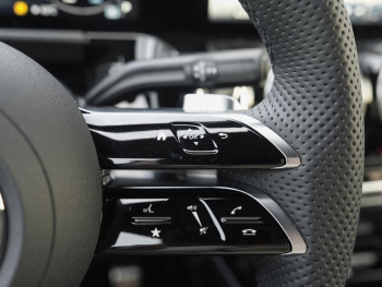 Mercedes-Benz GLA 200 AMG Night MBUXNavi-Prem. Kamera AHK