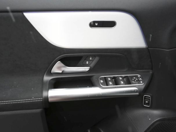 Mercedes-Benz GLA 200 AMG Night Navi 360° AHK EasyPack Park-P