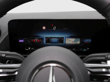 Mercedes-Benz GLA 200 AMG Night Navi 360° AHK EasyPack Park-P