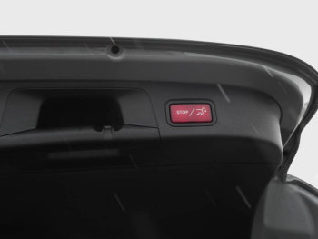 Mercedes-Benz GLA 200 AMG Night Navi 360° AHK EasyPack Park-P