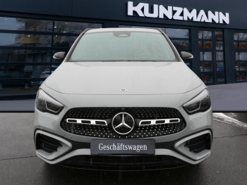 Mercedes-Benz GLA 200 AMG Night Navi 360° AHK EasyPack Park-P
